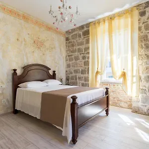 Hotel Pietra Rossa, Split